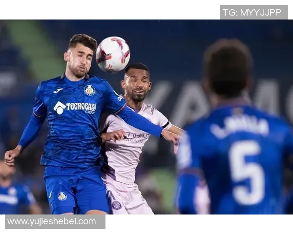 萨尔茨堡与莱比锡的激烈对决揭示了欧洲足球的竞争魅力与战术智慧