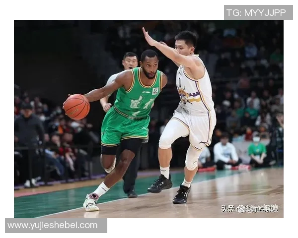 齐麟的崛起与挑战：探索新生代篮球运动员的成长之路与未来展望